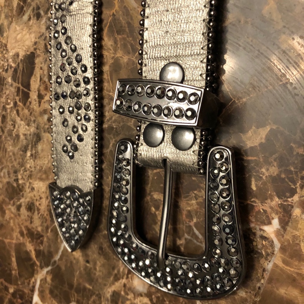 Bke pewter faux leather belt medium rhinestones